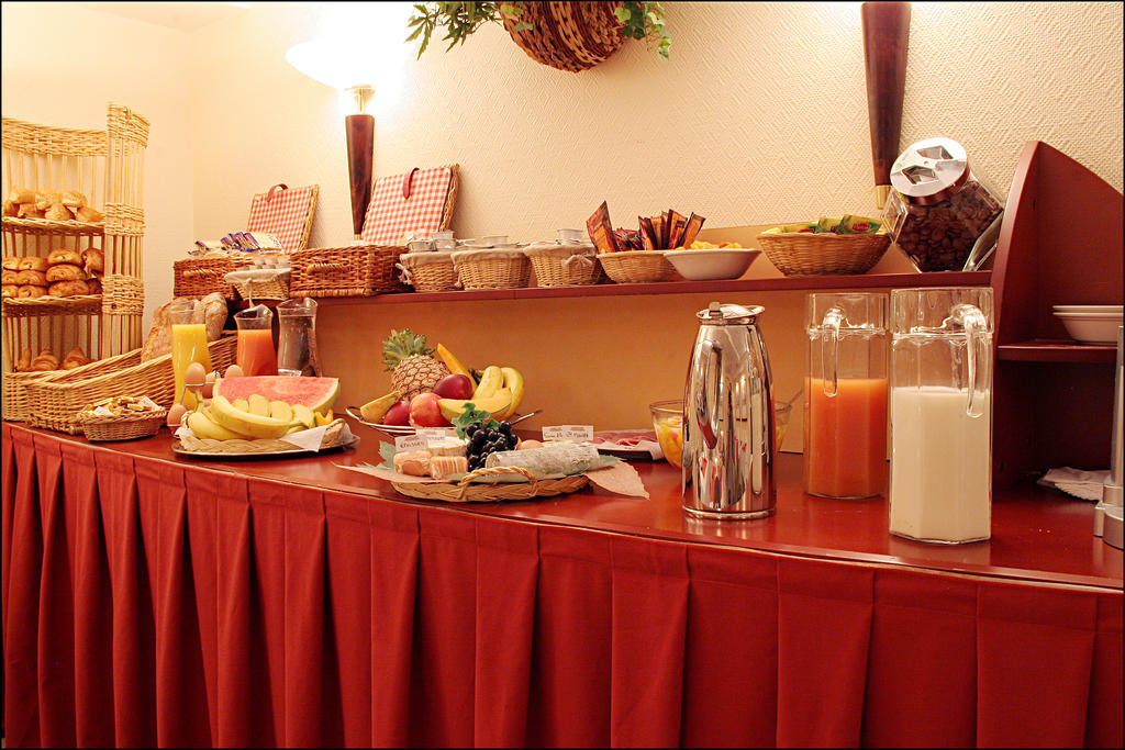 Pavillon Villiers Etoile Hotel Париж Екстериор снимка