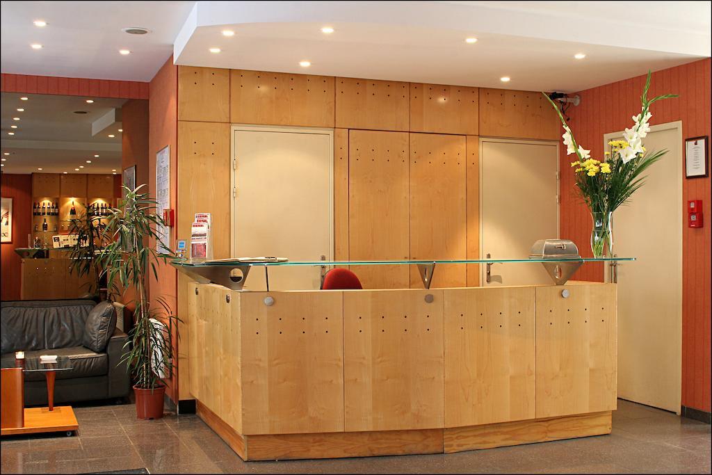 Pavillon Villiers Etoile Hotel Париж Екстериор снимка
